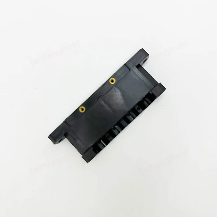 特诚科技PPS精密注塑件实拍 1